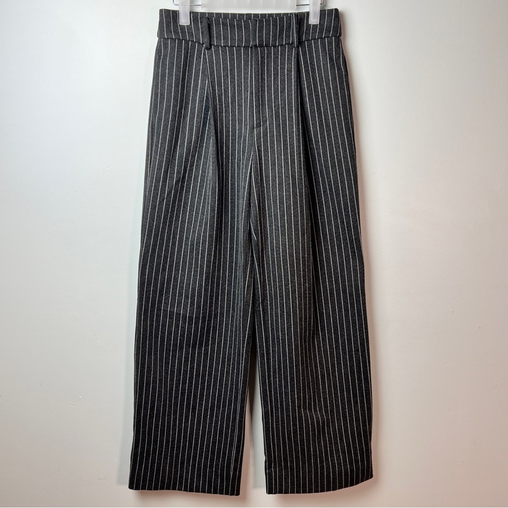 Elodie Pinstripe Wide Leg Trousers | Gray & White | Tailored Fit | Size Small - Picture 7 of 13